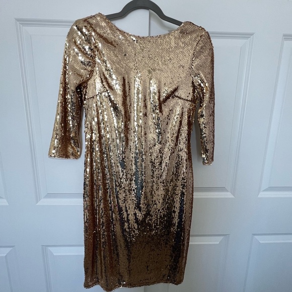 Gold sequin maternity dress from ASOS - Picture 2 of 3